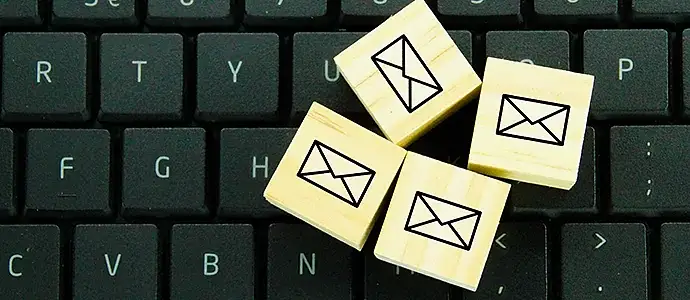 blogList
